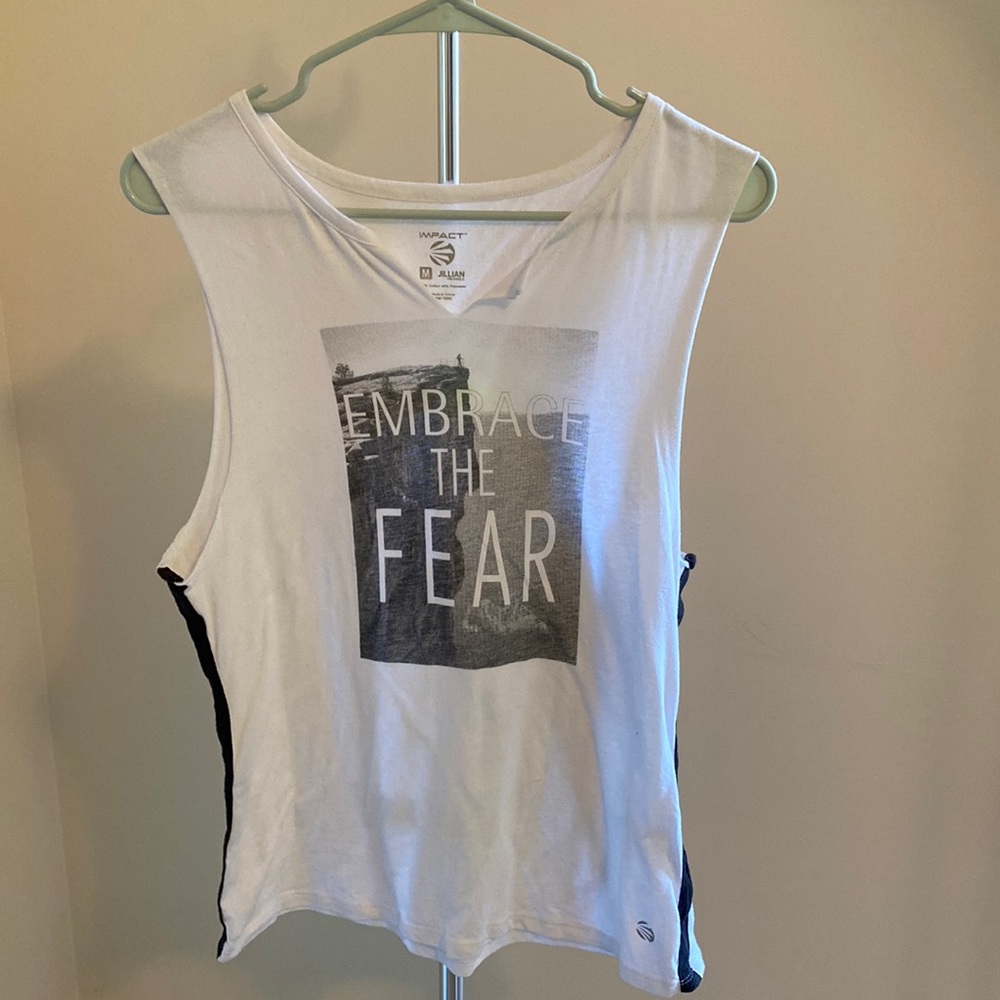 Vintage embrace the fear top size medium